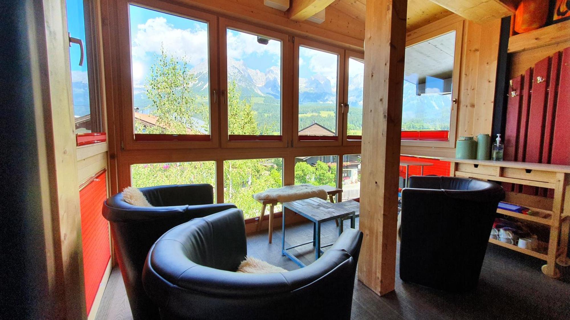 Alpking Hostel Ellmau Exterior photo